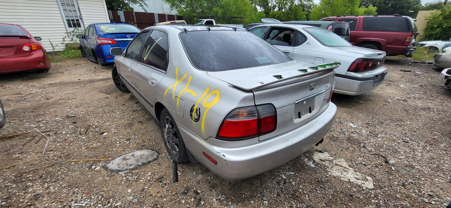 1/2 1995 - 1997 Honda Accord | All Parts A - F | SKU #: M17449 XI-19