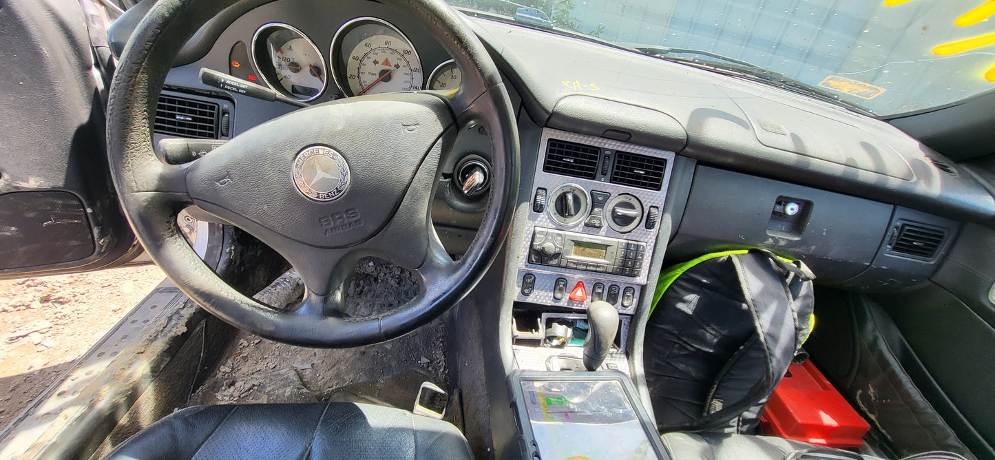 2/2 2001-2004 Mercedes Benz | All Parts G - Z | SKU #: M17473 XK-3