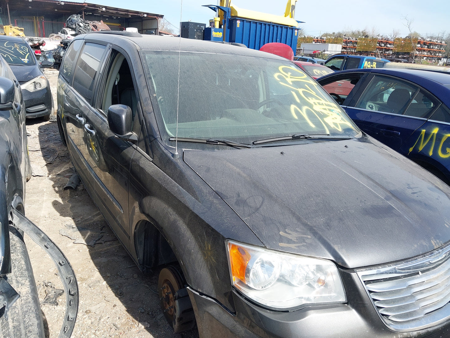 2011-2016 CHRYSLER TOWN & COUNTRY - Stock #: M18700