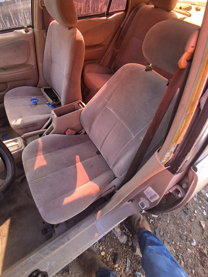 2001 TOYOTA COROLLA - STOCK #M19395