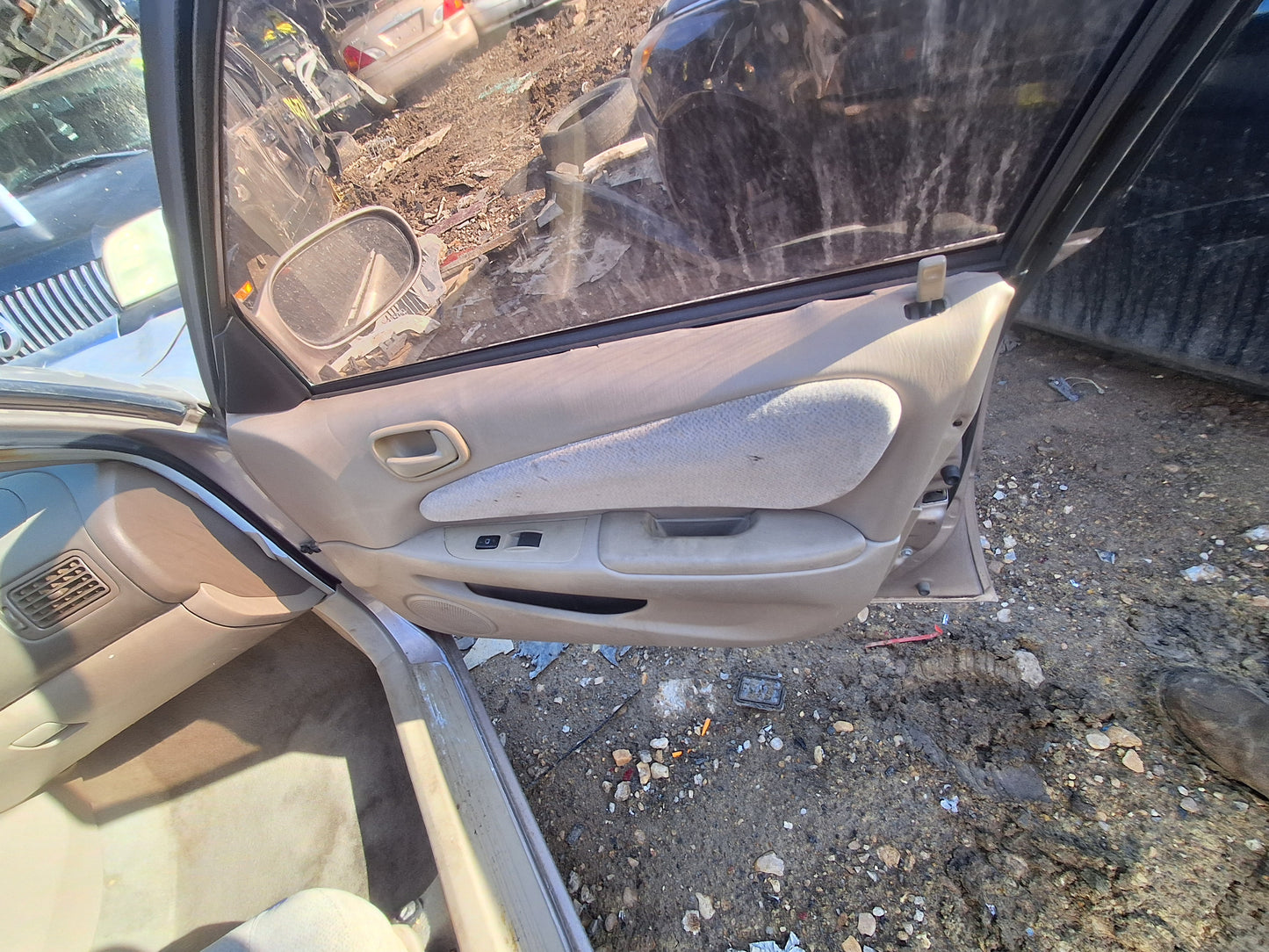 2001 TOYOTA COROLLA - STOCK #M19395