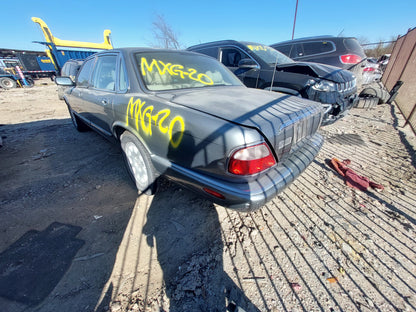 2003-2007 Jaguar XJ8 - Stock #: M18210