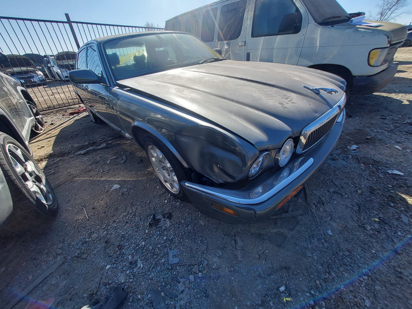 2003-2007 Jaguar XJ8 - Stock #: M18210