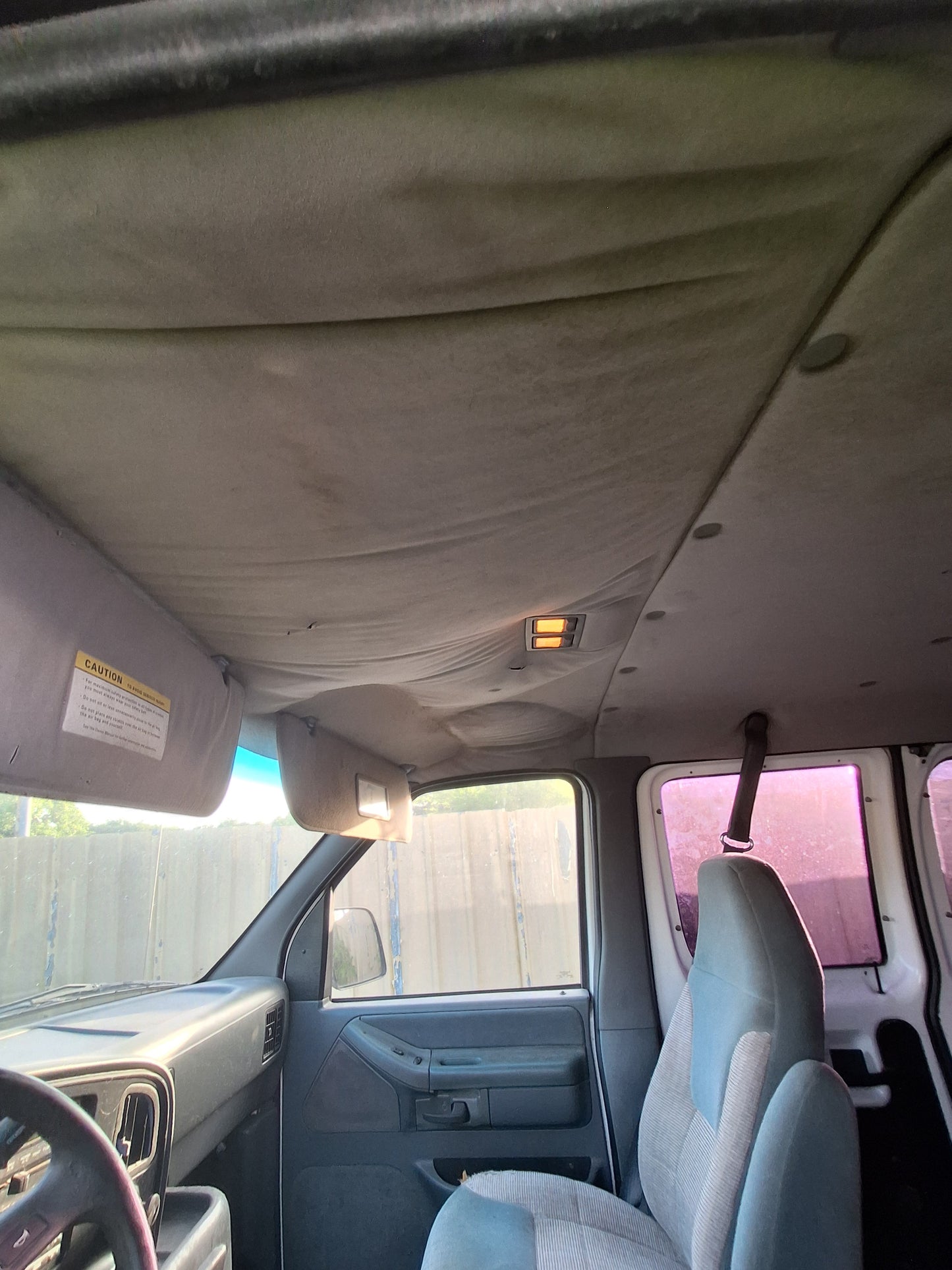 1994 - 1995 Ford E250 - Stock #: M19398 MK-8