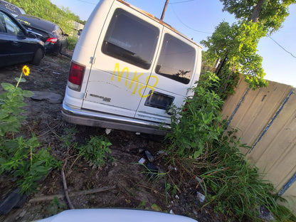 1994 - 1995 Ford E250 - Stock #: M19398 MK-8