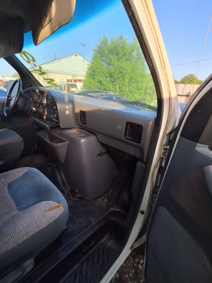 1994 - 1995 Ford E250 - Stock #: M19398 MK-8