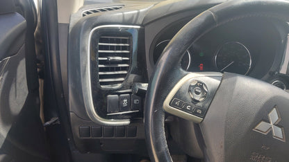 2014 Mitsubishi Outlander - Stock #: M18760 - MS-10