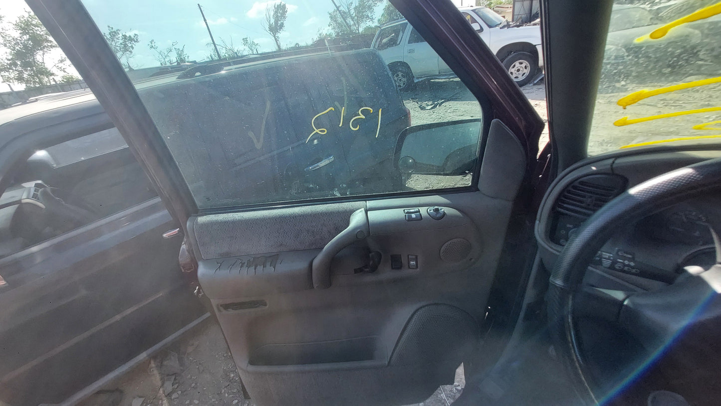 2002 CHEVROLET ASTRO - STOCK #M18785