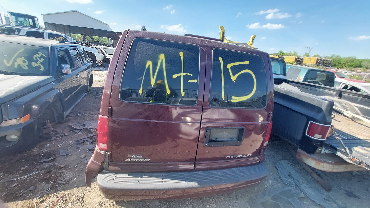 2002 CHEVROLET ASTRO - STOCK #M18785