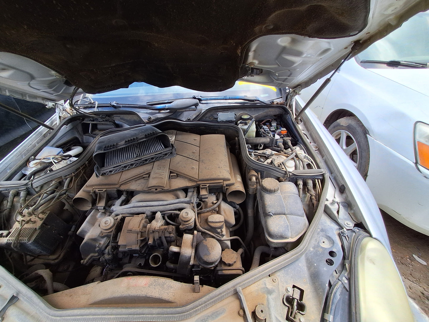 2006-2008 Mercedes Benz CLS500 - Stock #: M18997