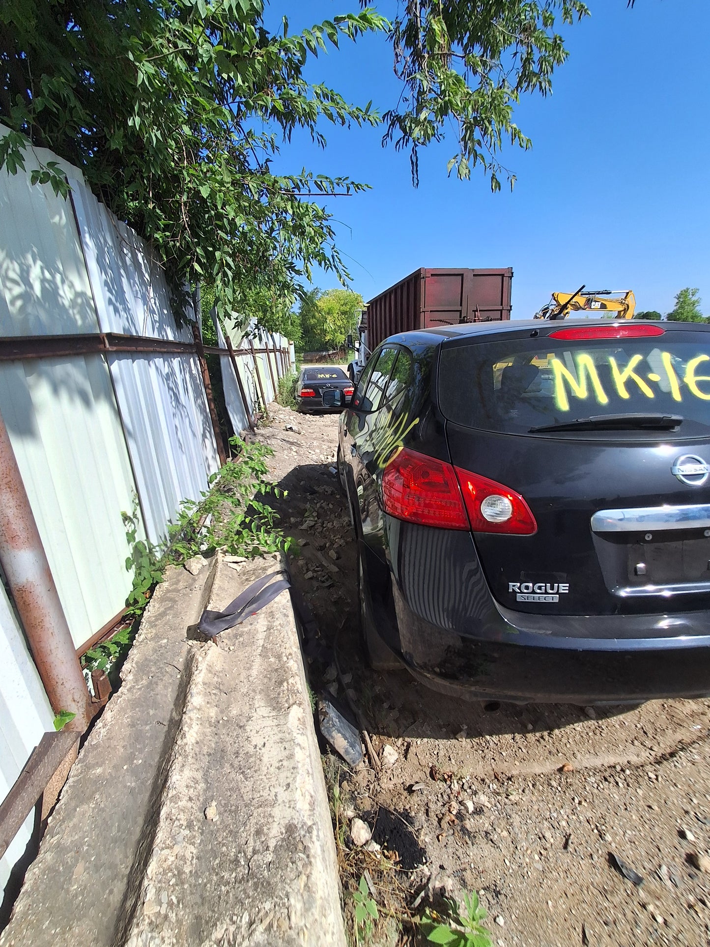 2011-2015 NISSAN ROGUE - PARTING OUT-MK-16 - Stock #:M19406