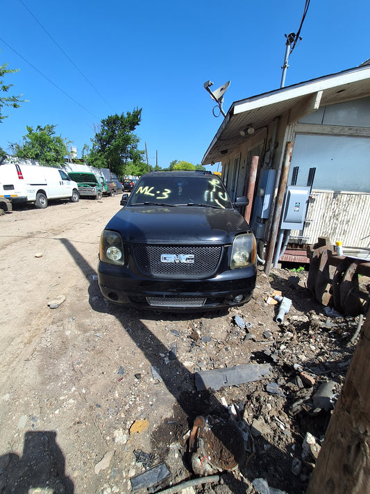 2007-2014 GMC Yukon XL - Stock #: M19413