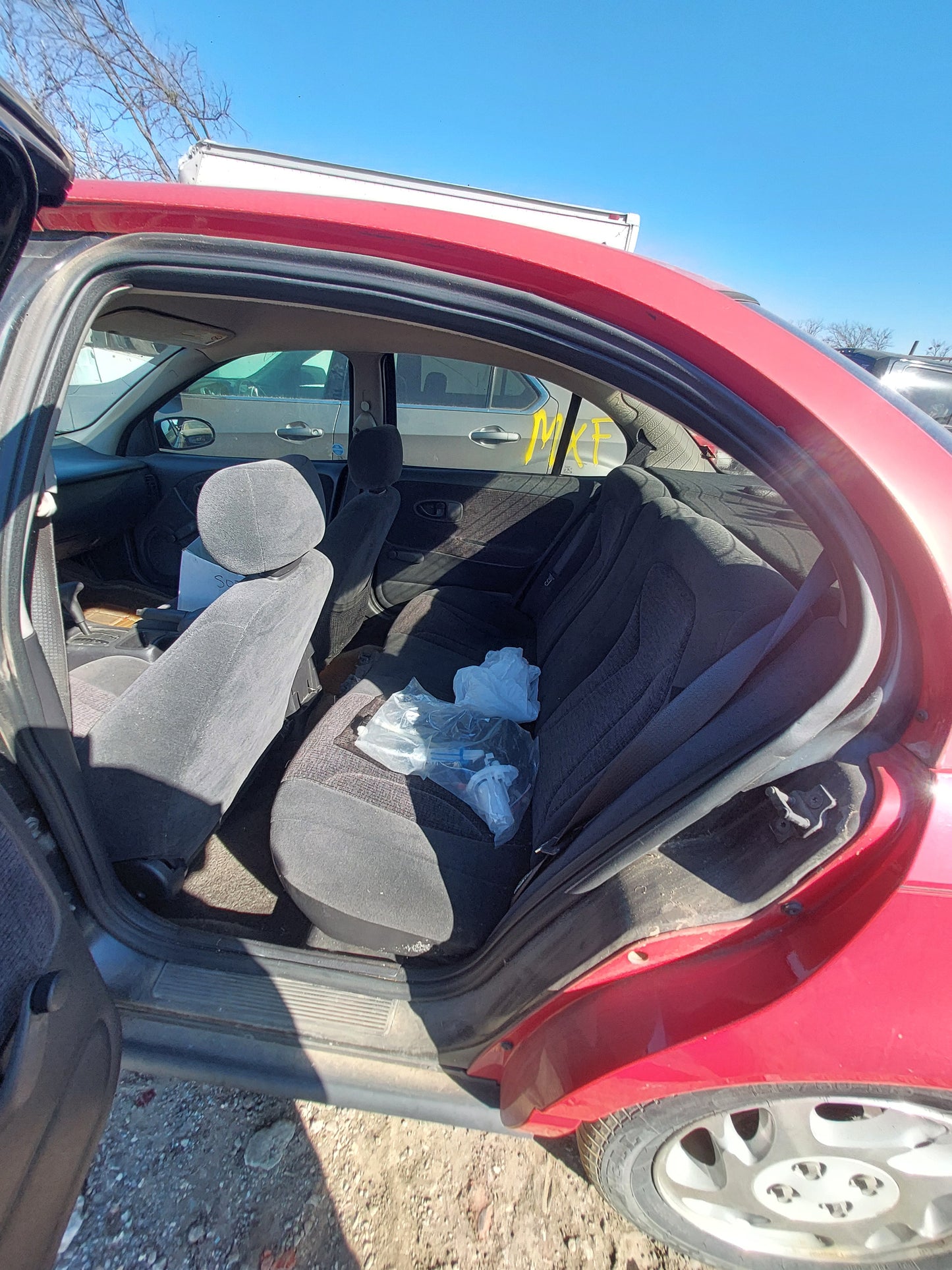 2000 Saturn S Series - Stock #:M18211 - MXH-1