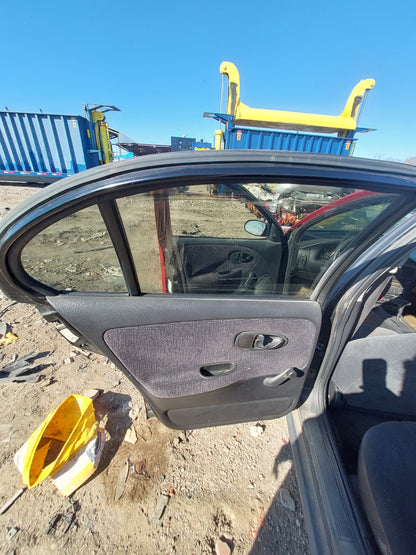 2000 Saturn S Series - Stock #:M18211 - MXH-1