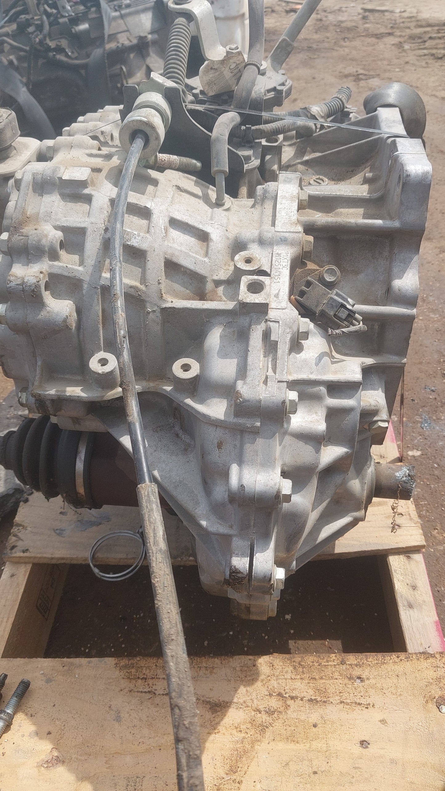2010-2013 NISSAN ALTIMA  -  AUTOMATIC TRANSMISSION - #MS0924