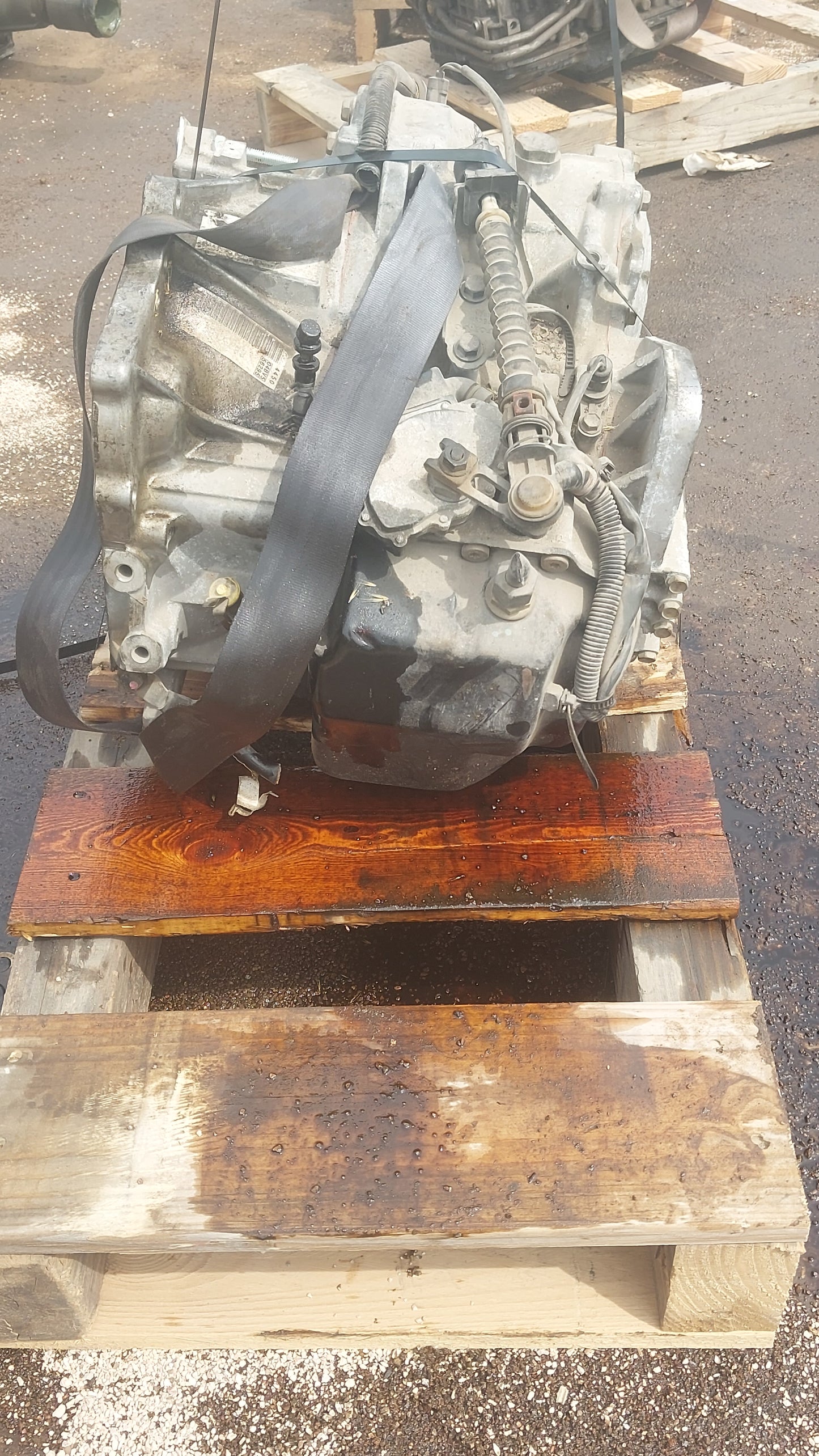 2004-2006 VOLVO S60  -  AUTOMATIC TRANSMISSION - #M18595