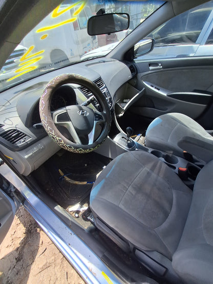 2014 Hyundai Accent - Stock #: M-19422 - ML-12