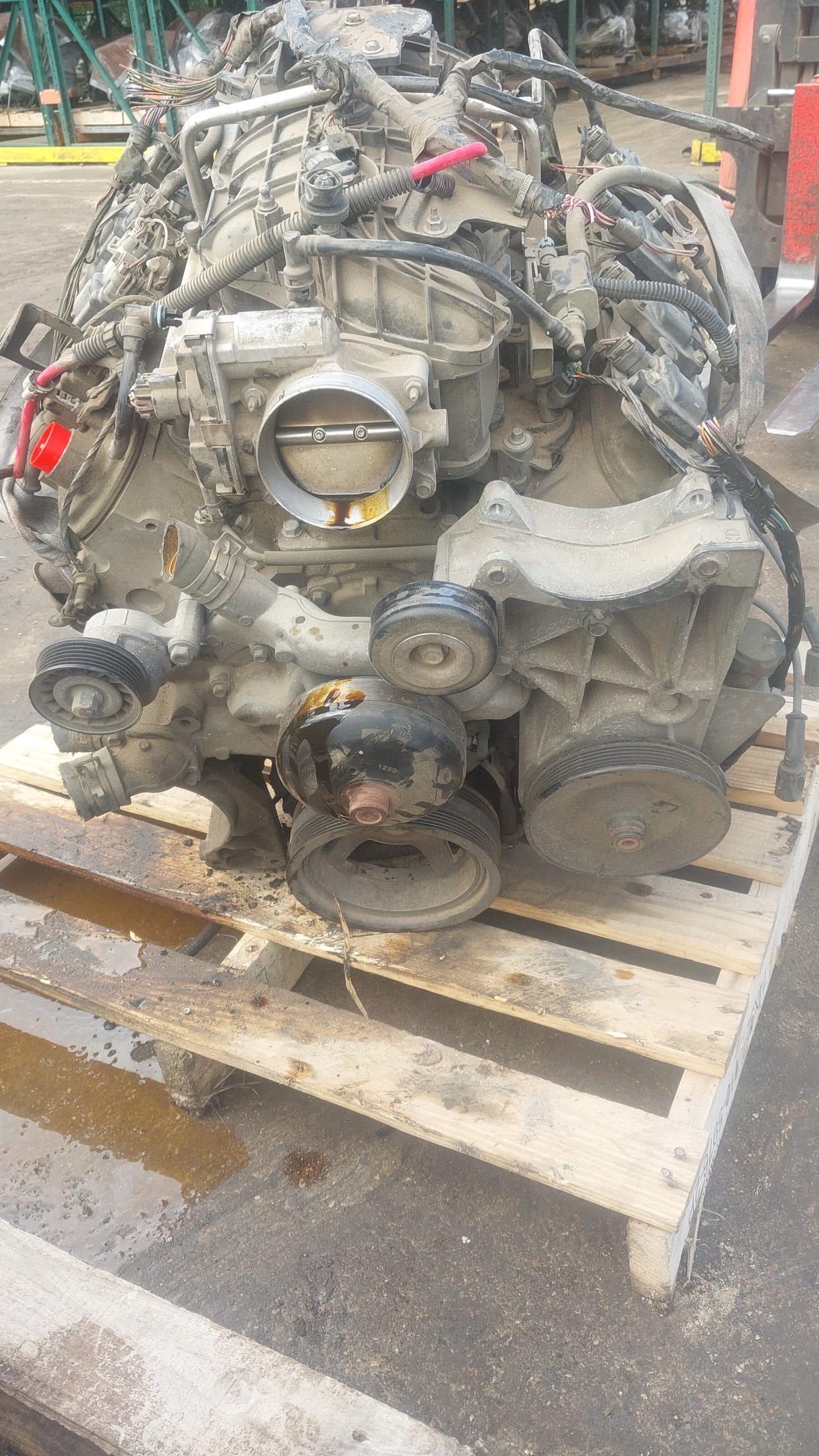 2010-2014 GMC YUKON  -  5.3 L ENGINE - #M18735
