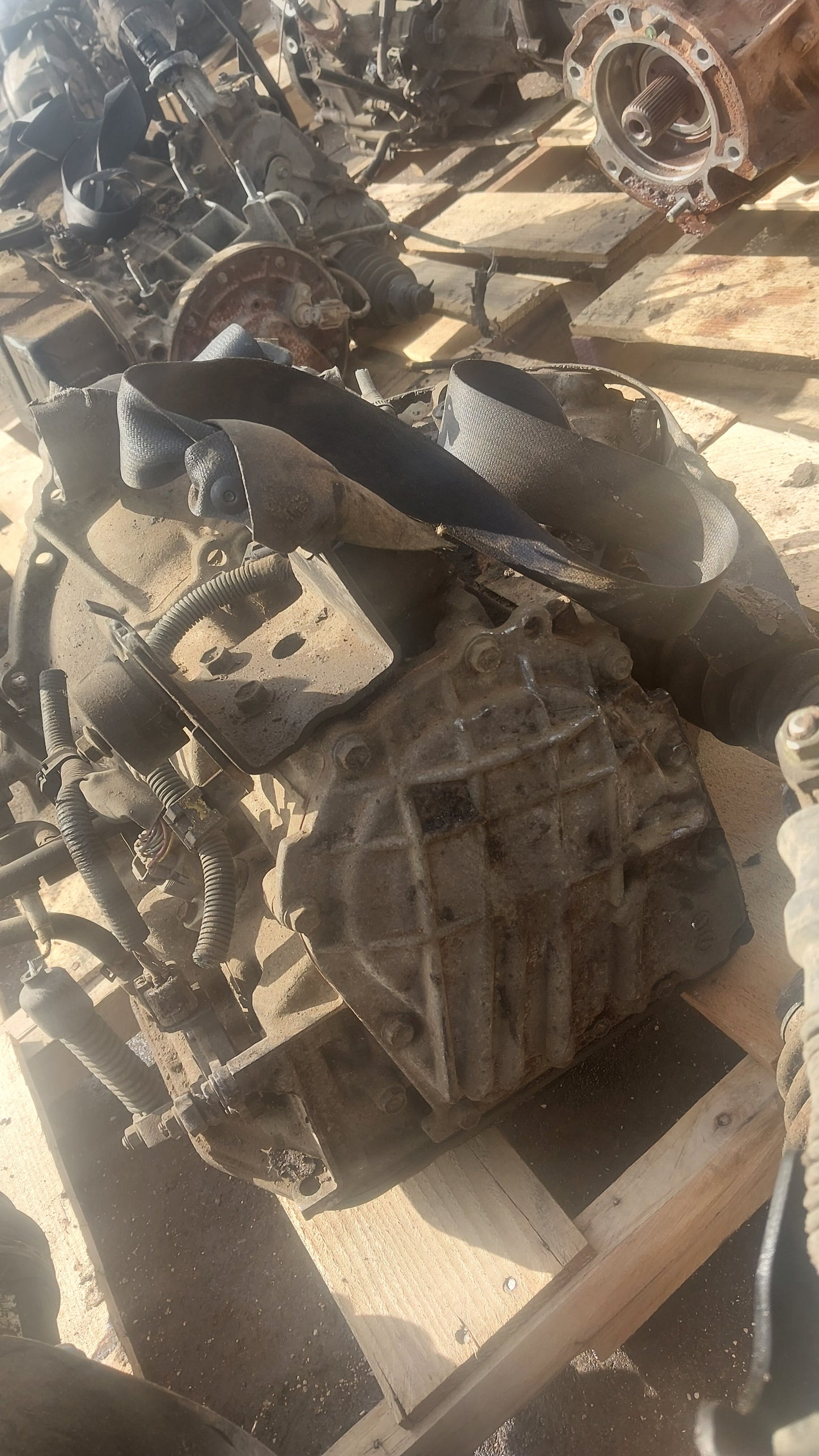 2008-2016 TOYOTA COROLLA  -  AUTOMATIC TRANSMISSION - #M18570
