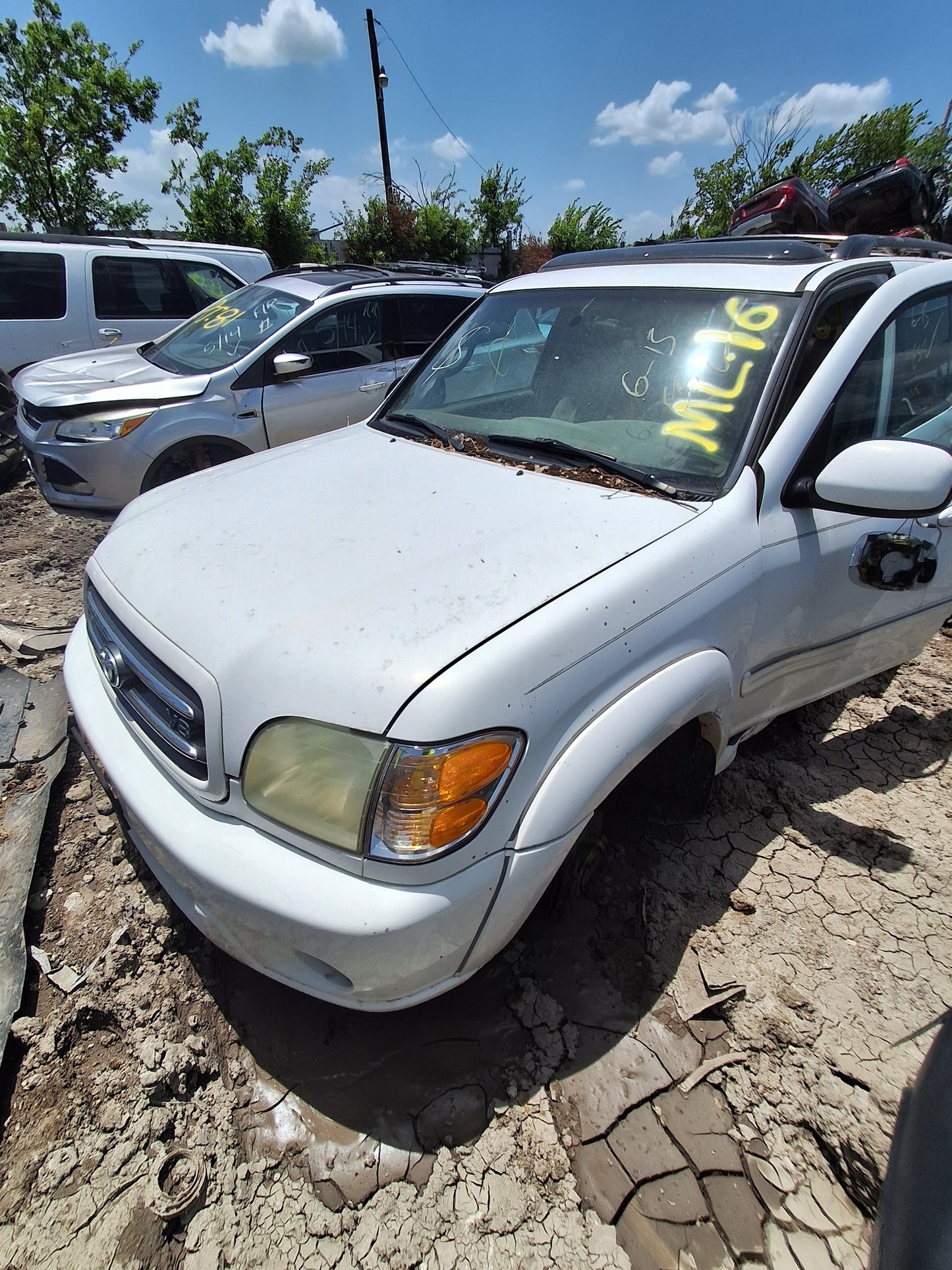 2003 Toyota Sequoia - Stock #: M19426 - ML-16