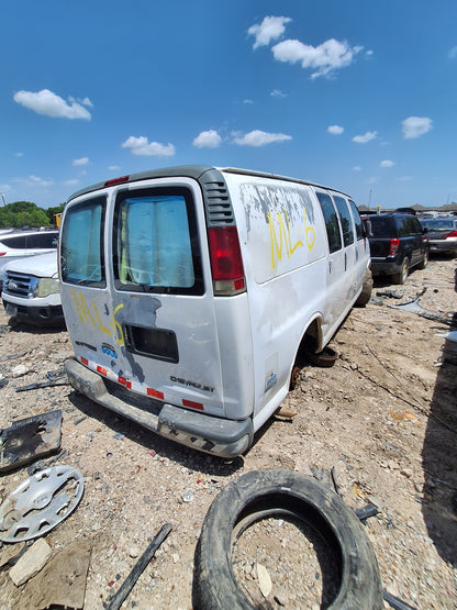 1996-2002 Chevrolet Express 2500 - Stock #: M19416