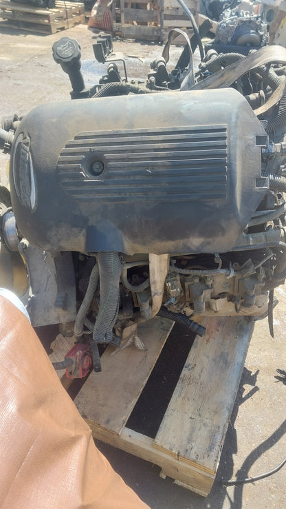 2003-2004 CADILLAC ESCALADE  -  5.3 L ENGINE - #MS1009