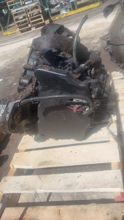 2010 CHEVROLET EQUINOX  -  MANUAL TRANSMISSION - #M18770
