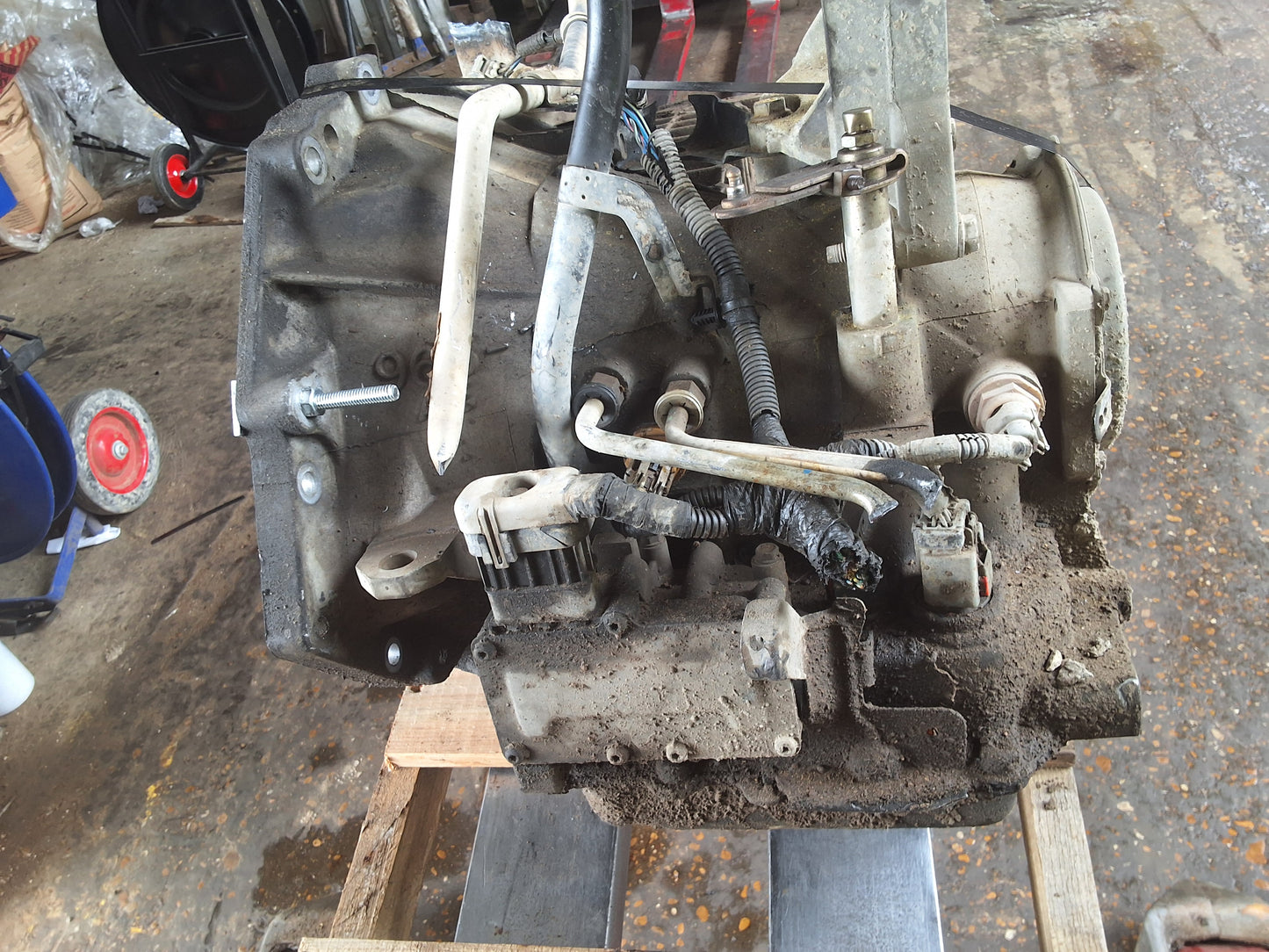 2009-2010 DODGE CARAVAN  -  AUTOMATIC TRANSMISSION - #MS1506