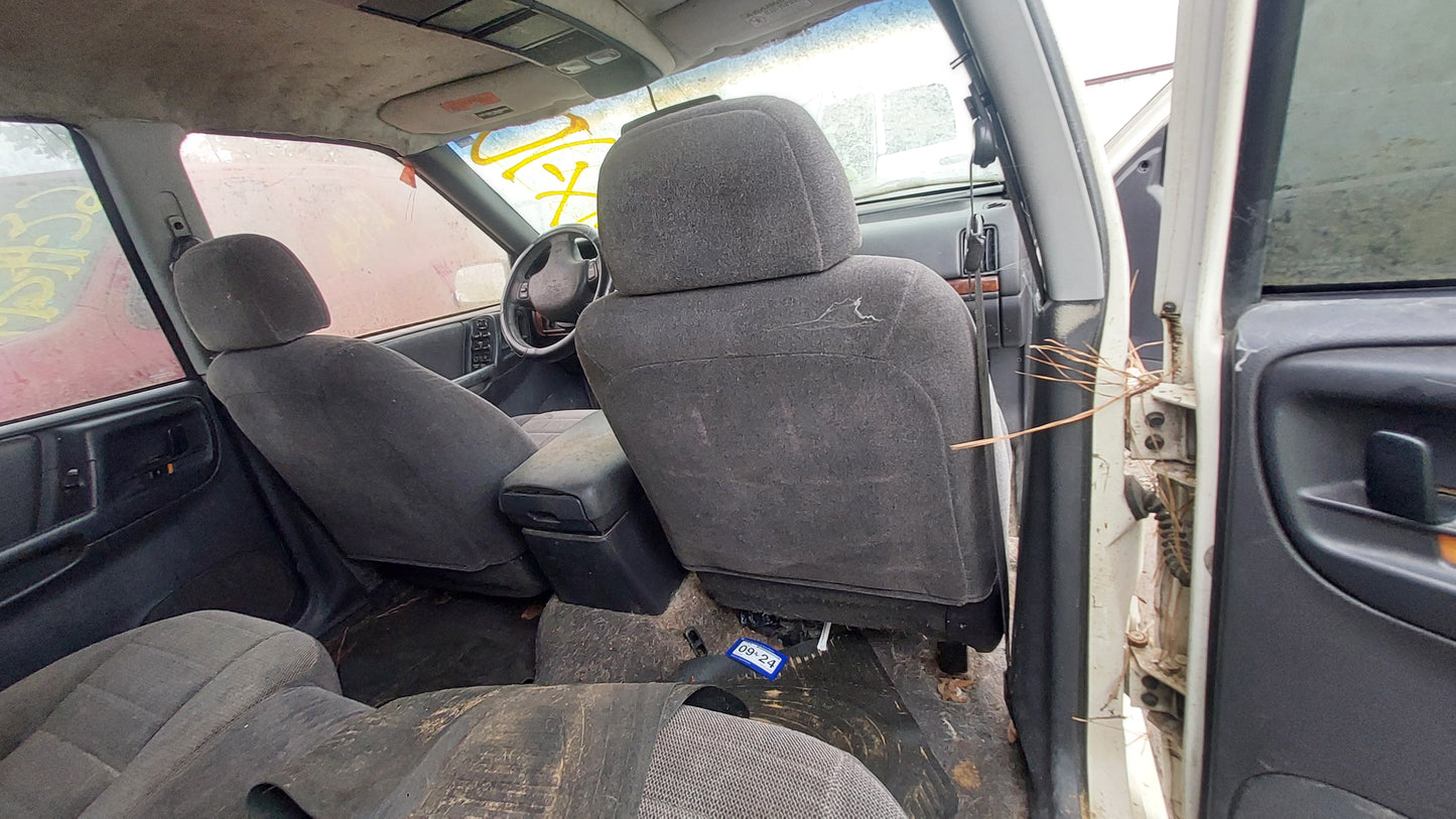 1998 Jeep Grand Cherokeel - Stock #: M18860 - MX-10
