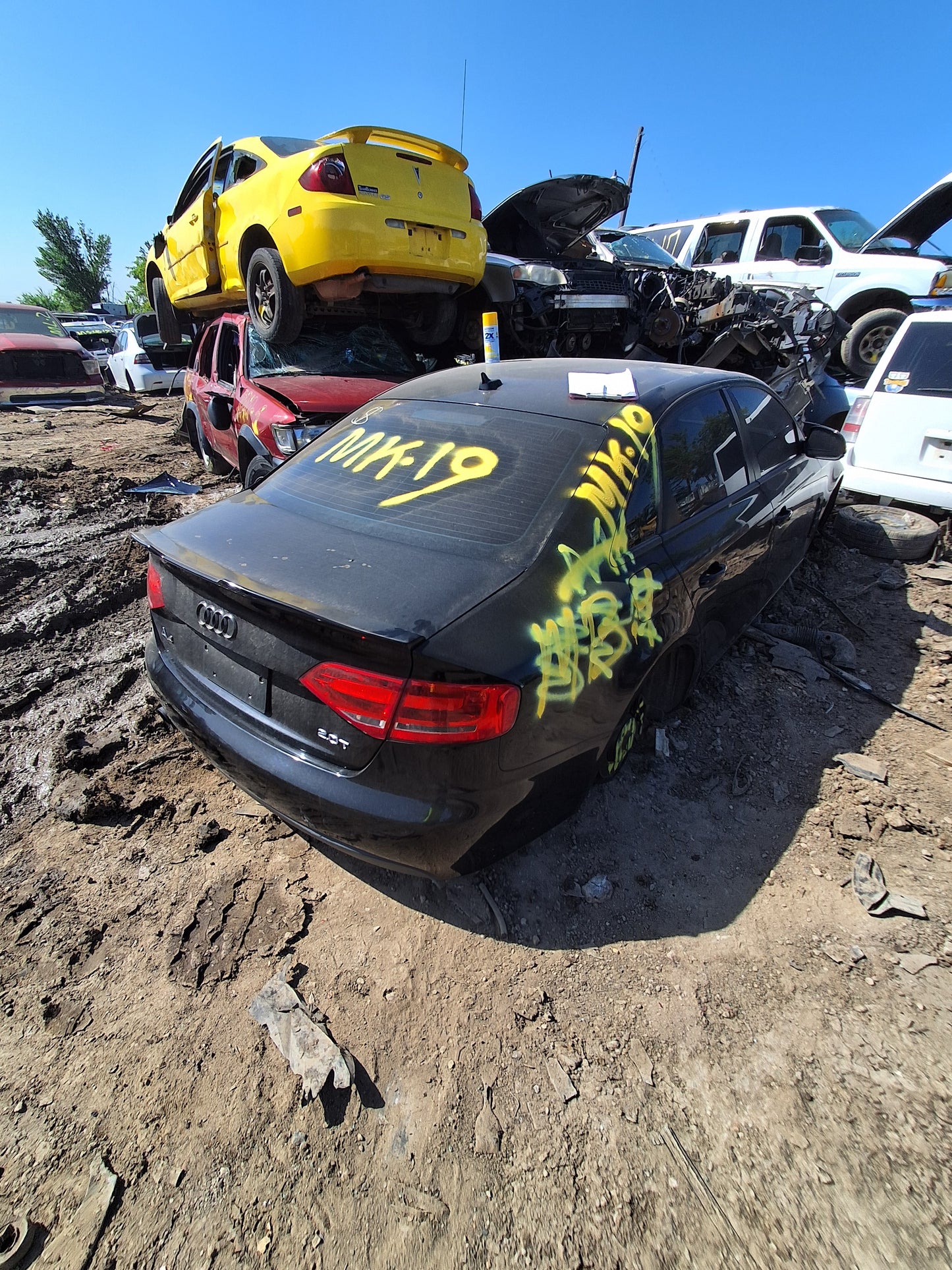 2009-2012 AUDI A4 - PARTING OUT-MK-19 - Stock #:M19409