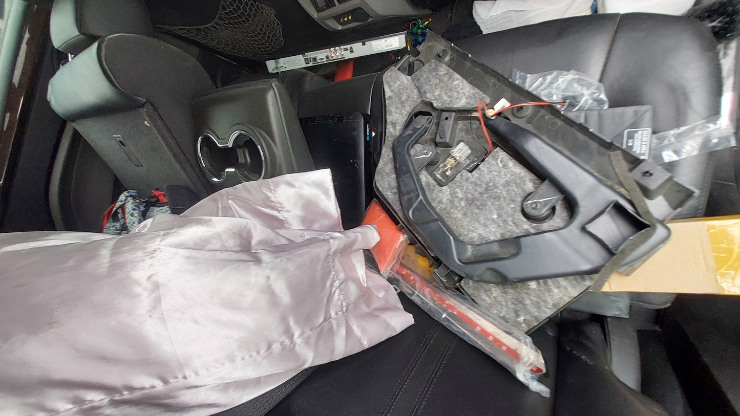 2010-2012 Cadillac SRX - Stock #: M18843