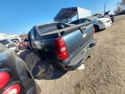 2011 CHEVY AVALANCHE - STOCK # M18165
