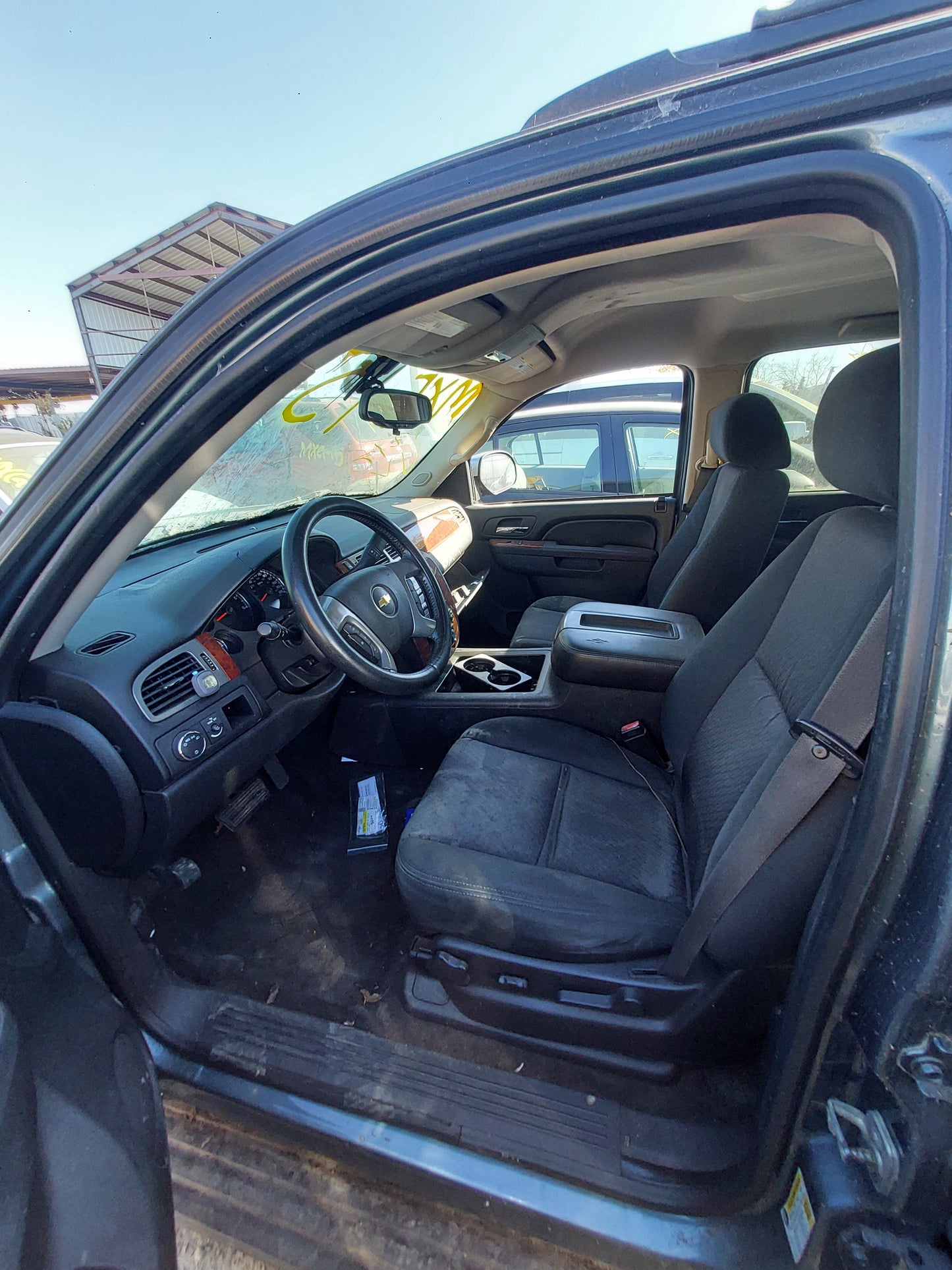 2011 CHEVY AVALANCHE - STOCK # M18165