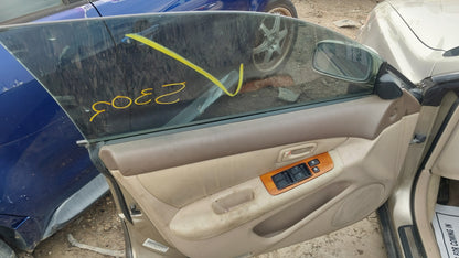 2000 LEXUS ES300 - STOCK #M18868