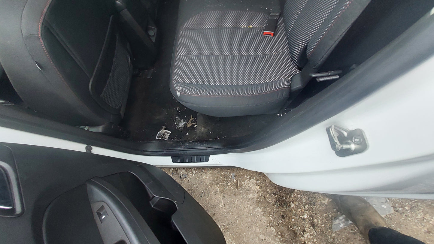 2010-2015 Chevrolet Equinox - Stock #: M18844