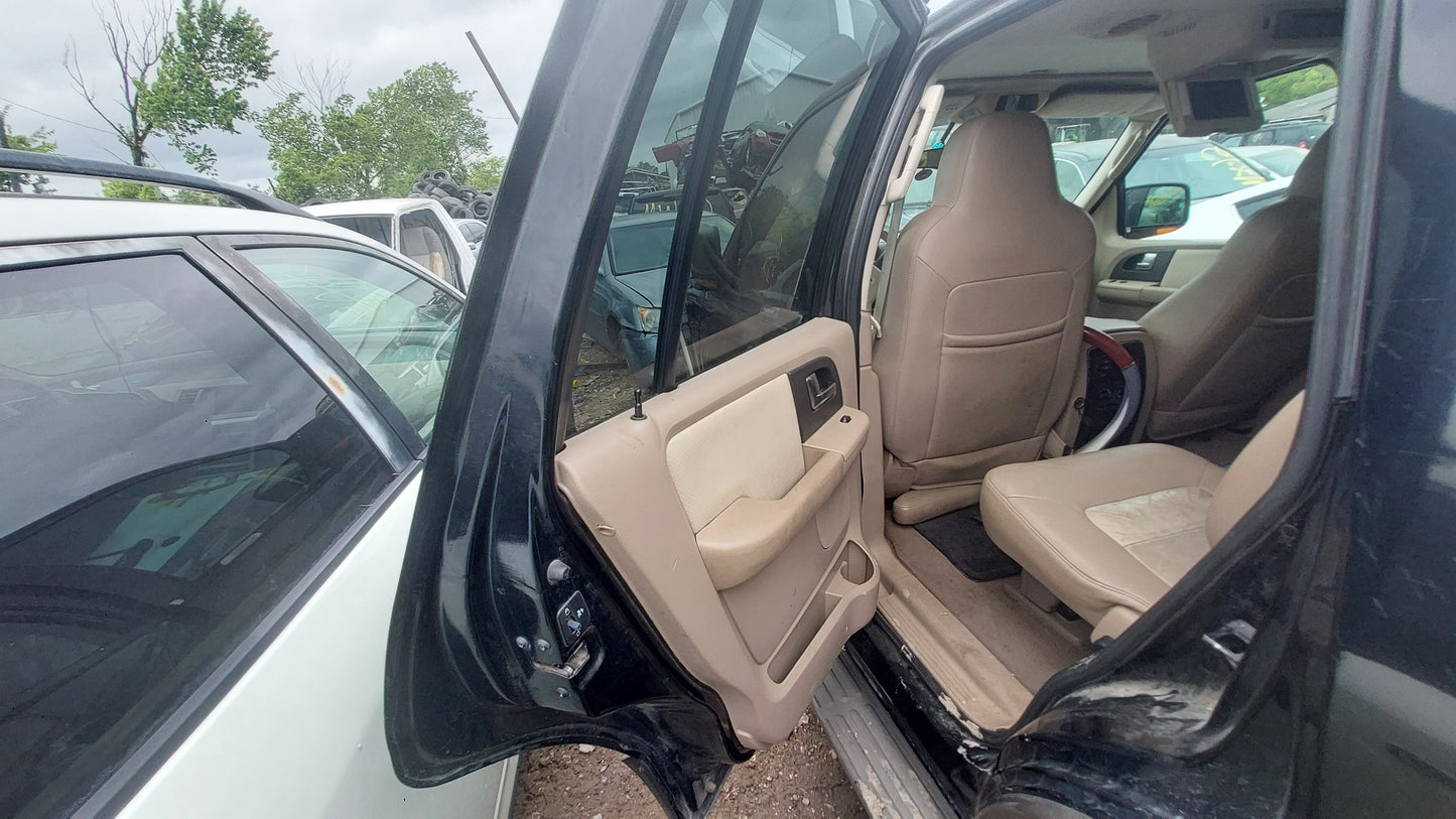 2003 FORD EXPEDITION - STOCK #M18863