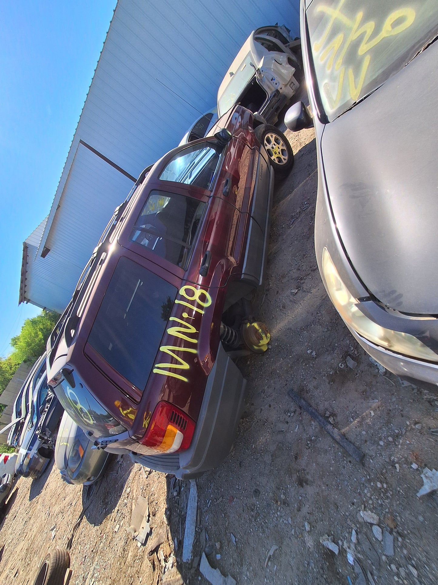 1999 - 2004 Jeep Grand Cherokee - Stock #: M19468 MN-18