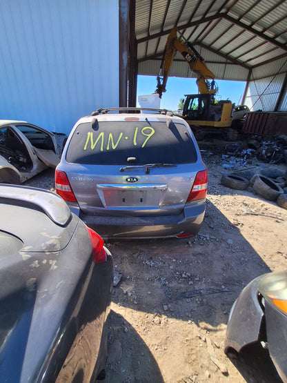 2003 - 2009 Kia Sorento - Stock #: M19469 MN-19