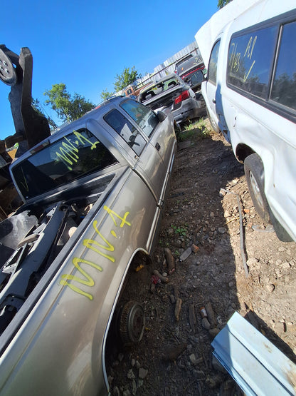 1994-1998 Chevrolet C1500 - Stock #: M19451
