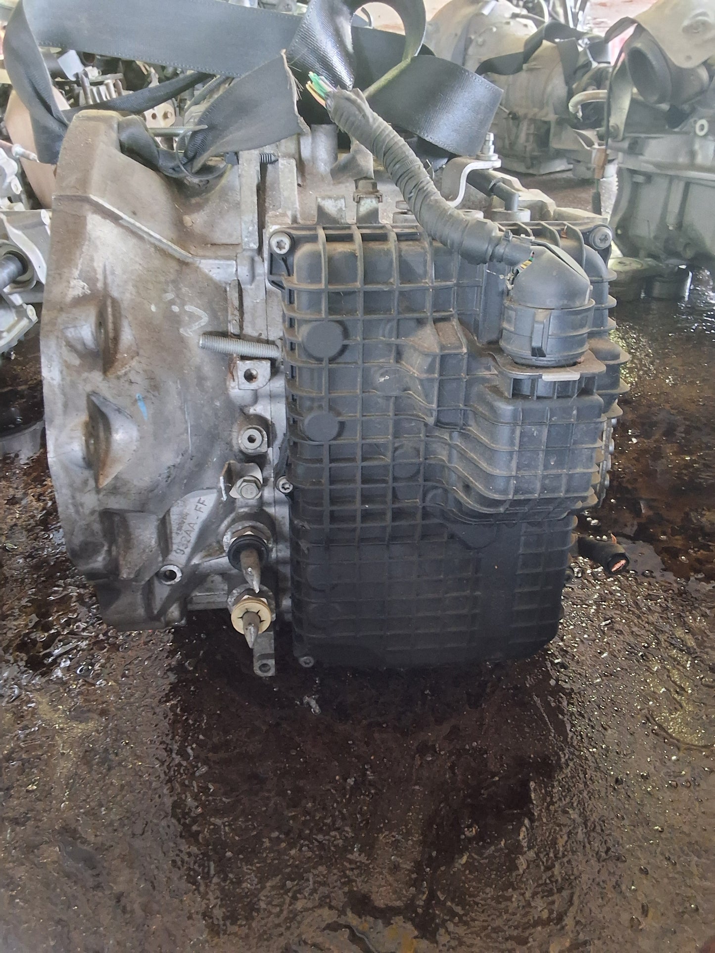 2017-2019 CHRYSLER PACIFICA- AUTOMATIC TRANSMISSION -# M18757