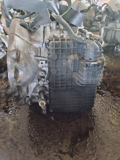 2017-2019 CHRYSLER PACIFICA- AUTOMATIC TRANSMISSION -# M18757
