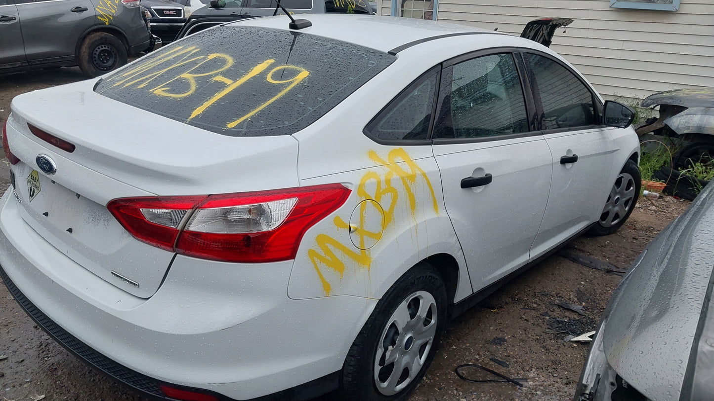 2013 Ford Focus - Stock #: M18909 - MXB-19
