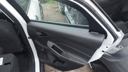 2013 Ford Focus - Stock #: M18909 - MXB-19