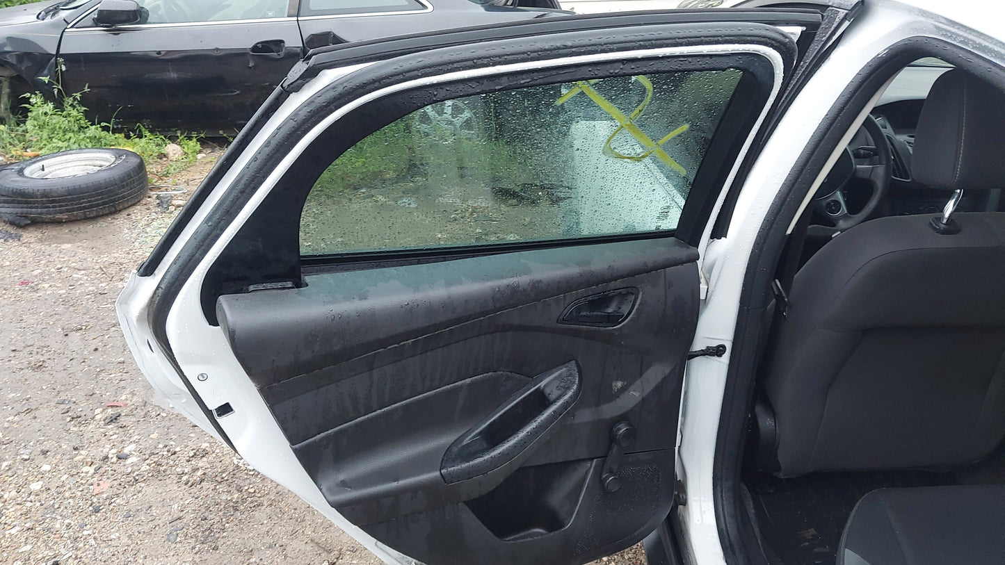 2013 Ford Focus - Stock #: M18909 - MXB-19