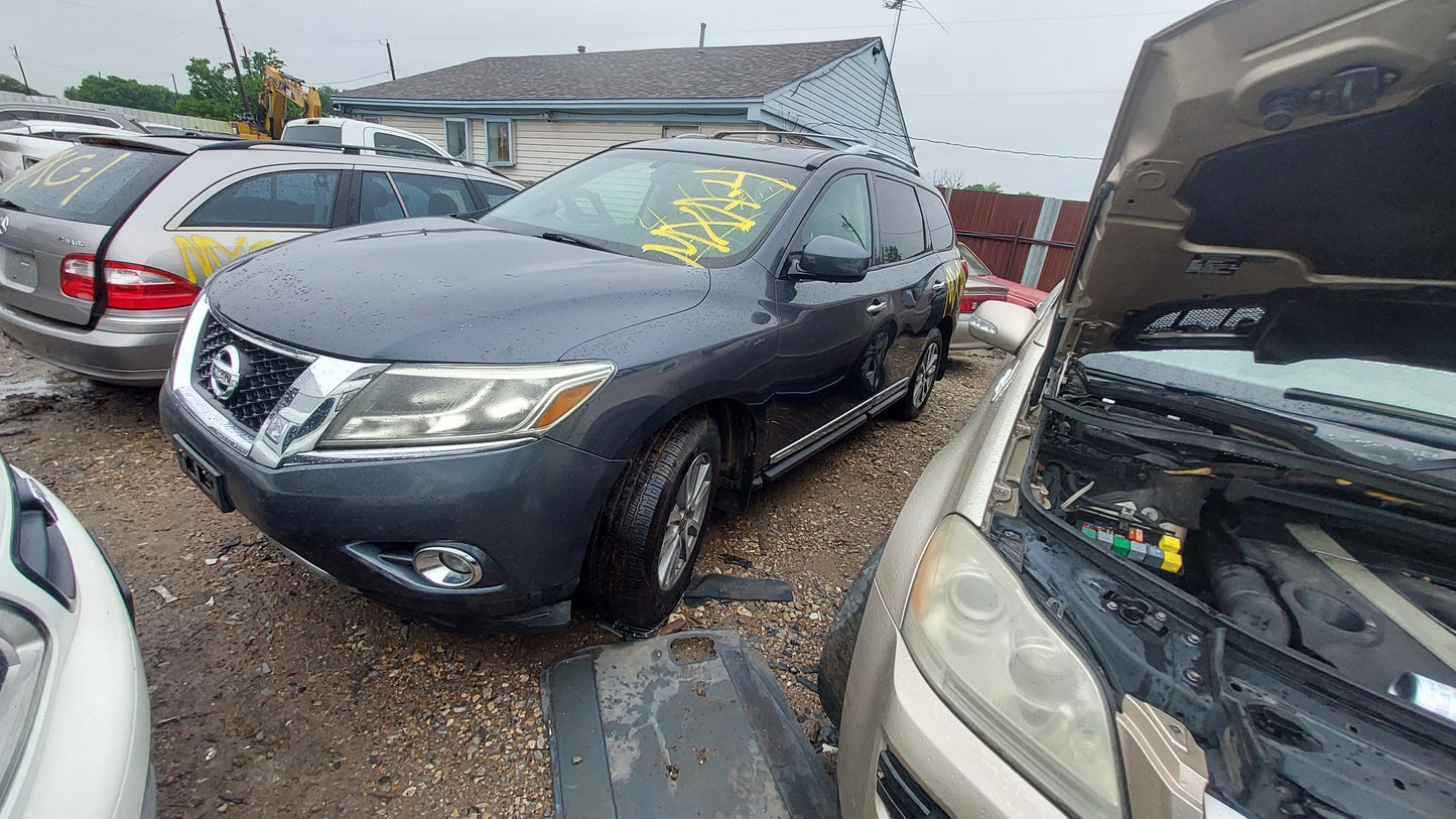 2013 NISSAN PATHFINDER - STOCK #M18874