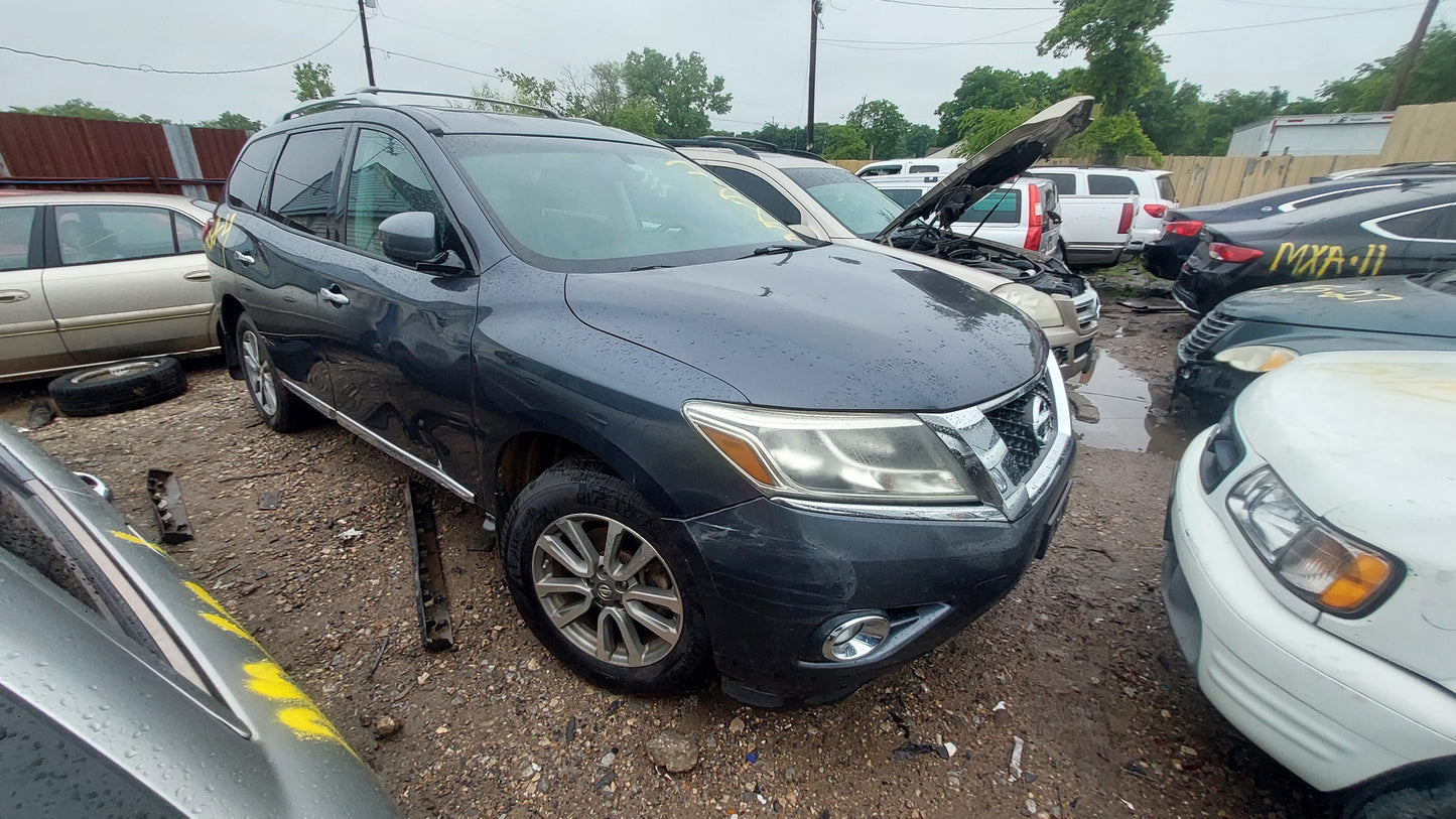 2013 NISSAN PATHFINDER - STOCK #M18874