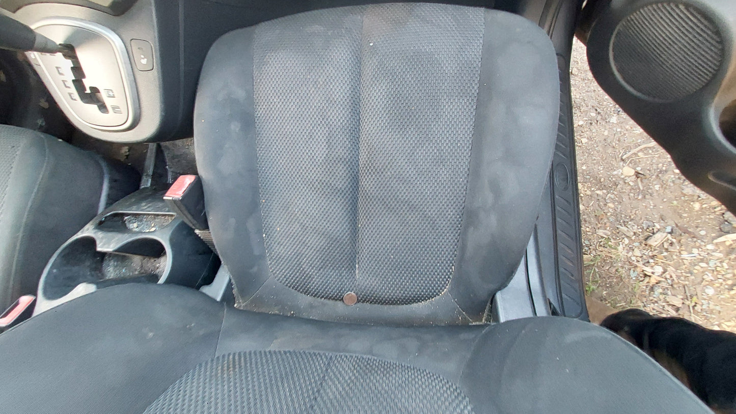 2007-2010 Kia Rondo - Stock #: M18948