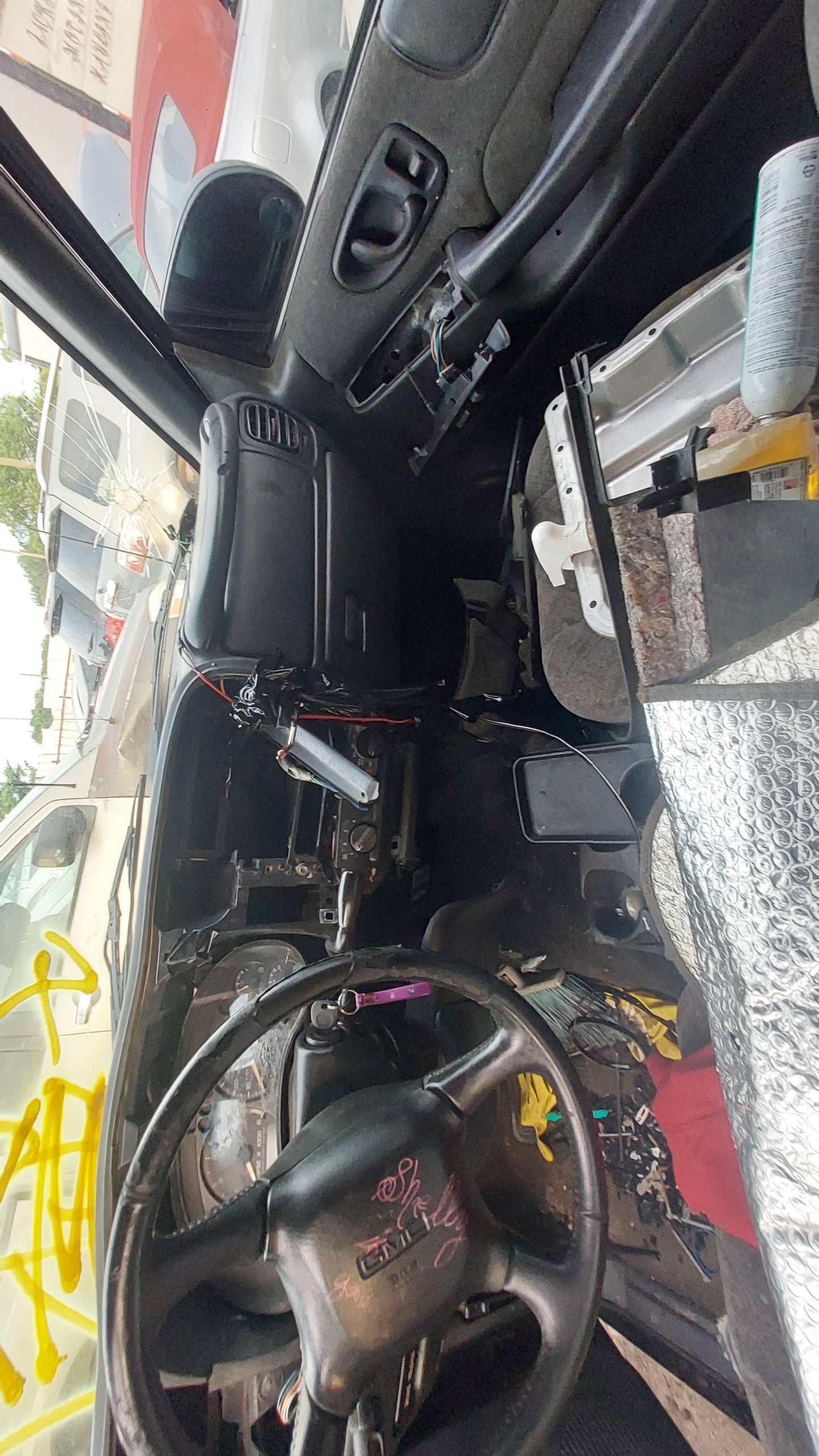 1997-2005 GMC SONOMA - PARTING OUT - MXD-9 Stock #: M18939