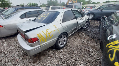 2000-2001 Toyota Camry - Stock #: M18951