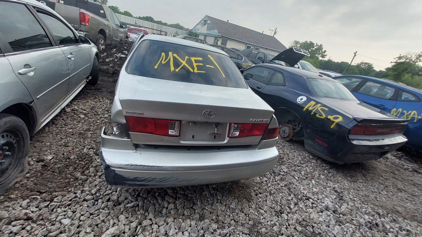 2000-2001 Toyota Camry - Stock #: M18951